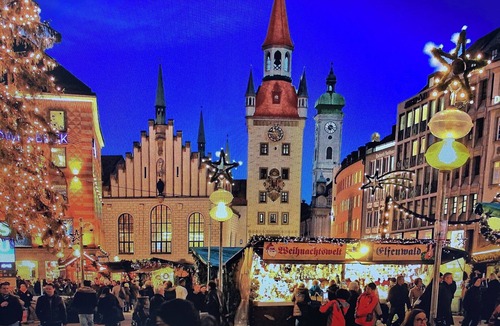 Glockenbach Apartment | Munich Best Location - Top Floor Apartment - Great Views