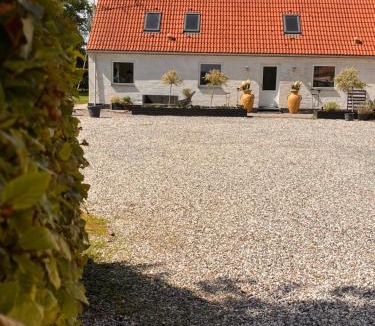 Rodvig Stevns Bed & Breakfast | Munkgaard INN & OUTDOOR