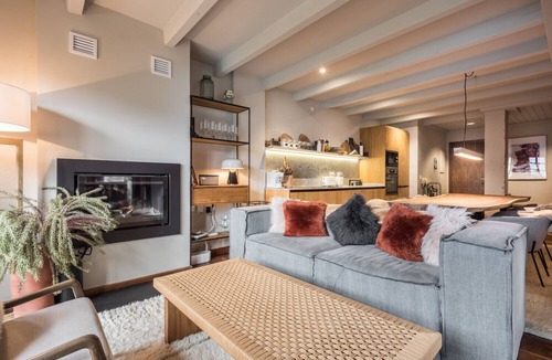 Beret Apartment | Muntanyos by Totiaran