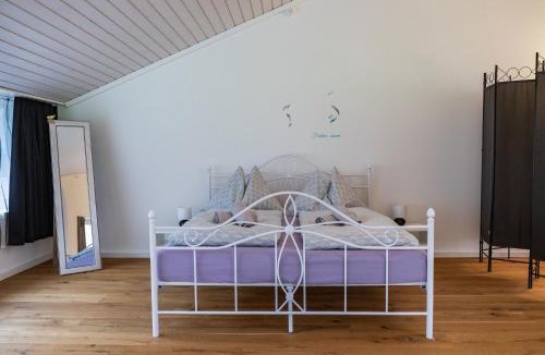 Saint Georgen Ot Brigach Apartment | Muota River Loft & Muota Industry Apartment near Stoos