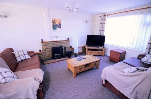 Edern House | Muriau Gwyn, Edern, Morfa Nefyn