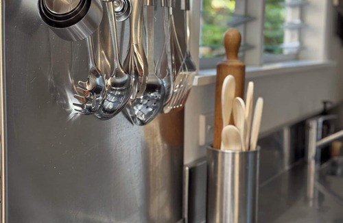 Muriwai Cottage | Muriwai Beachstays - Pango Cottage