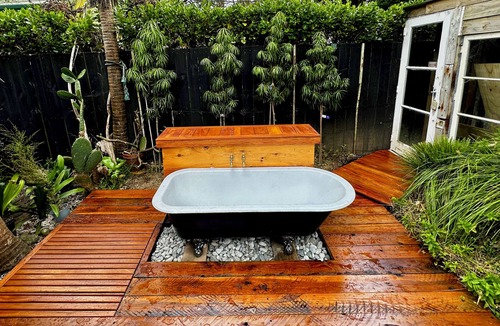 Muriwai Apartment | Muriwai Surf Shack