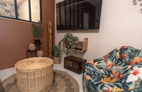 Blois Apartment | Murmures Cactus, Spa & Sauna à Blois