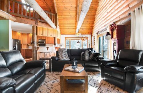 Presque Isle House | Murphy Lake House