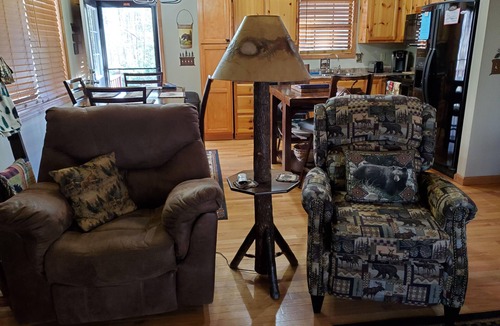 Murphy House | MURPHY, NC Rustic Trail Retreat Cabin