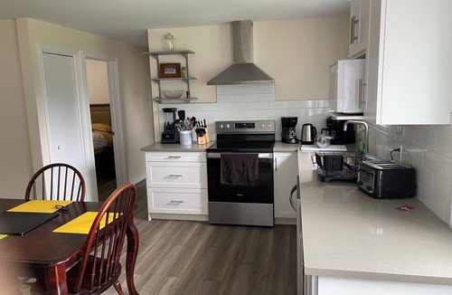 Martintown House | MURPHY'S RETREAT COTTAGE # 2 CLOSE TO CORNWALL