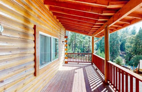 Forest Meadows House | Murphys Cozy Cabin