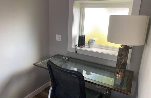 Catskill House | Murphys Law Inn 2