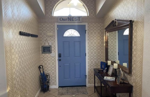 Murphys House | Murphys Nest Walk to Downtown