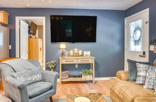 Almo House | Murray Cabin w/Hot Tub: Walk to Kentucky Lake!