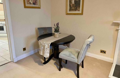 Crieff Apartment | Murray Fountain View