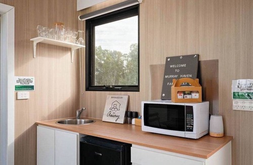 Koonoomoo House | Murray Haven Farm Stay by Tiny Away