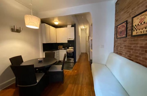 Tudor City Apartment | Murray Hill/2 bedrooms 1 bathroom