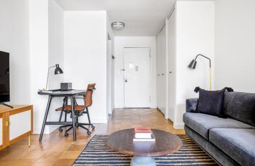 Tudor City Apartment | Murray Hill Studio w Doorman Gym Pool Parking NYC-582