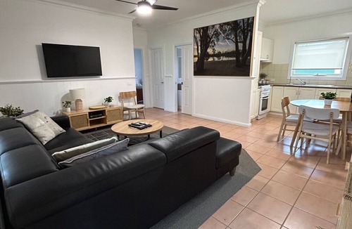 Moama Cottage | Murray River Resort