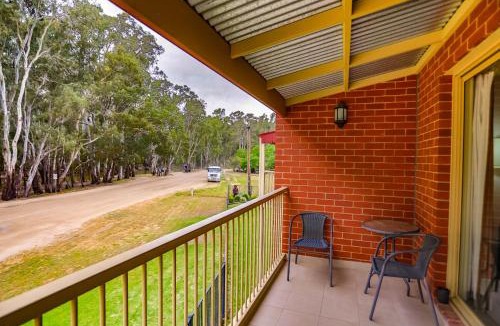 Koondrook Hotel | Murray Waters Motor Inn & Apartments