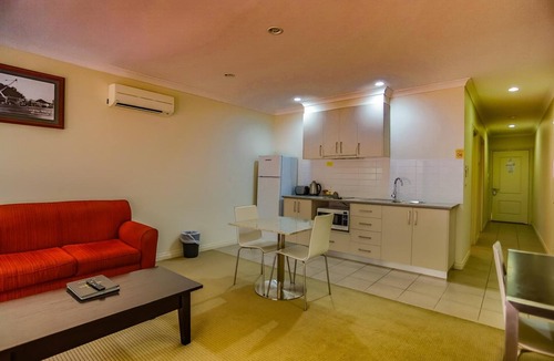 Koondrook Hotel | Murray Waters Motor Inn & Apartments