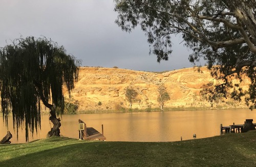 Walker Flat House | Murrundi Cliffs Walker Flat Holiday Home