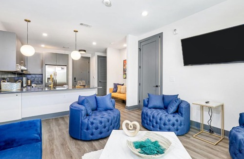 Rolling Mill Hill Apartment | Muse #212