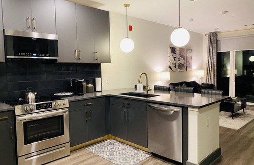 Academy Square Condo | Muse Condo - Walking distance to Broadway, Ascend Amphitheater & Titans Stadium.