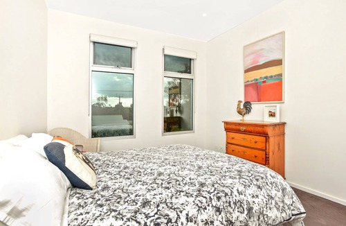 Wellington House | Muse on the Murray + Pet-Friendly