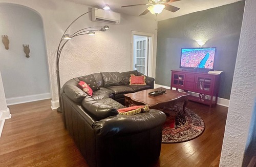 Fan District Condo | Museum District condo close to Museums, Cary Town, Scotts Addition, and Stadium.