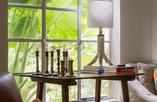 Boulevard Oaks Cottage | Museum District Cottage on Historic Property with Charming Gardens