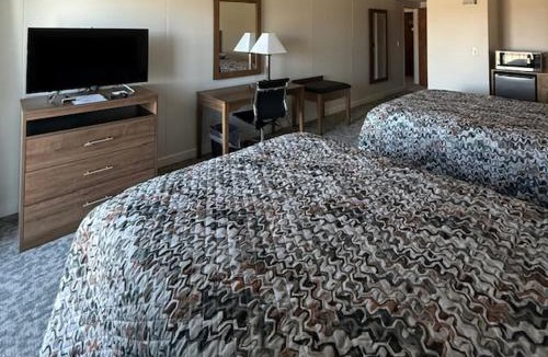 Mesick Hotel | Mushroom Cap Motel
