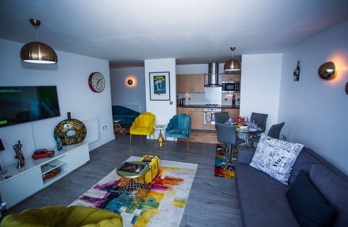 Greenwich Apartment | Music Box Pent House