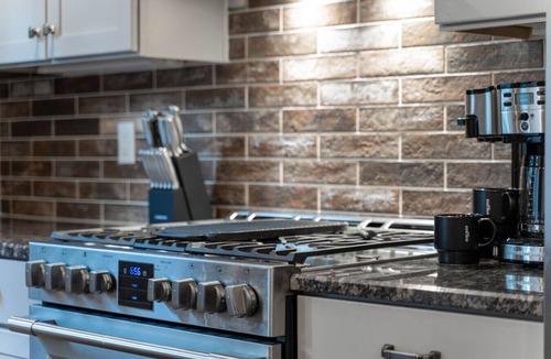 Eighth Avenue House | Music City Command Center: 3BR Berry Hill Home