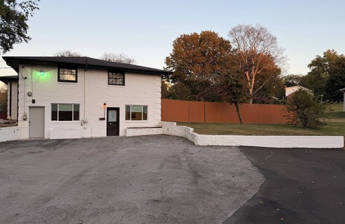 Donelson House | Music City Cozy Guest Suite! Near EVERYTHING!