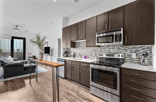 West End Apartment | Music City Haven | Close to Vandy + Broadway!