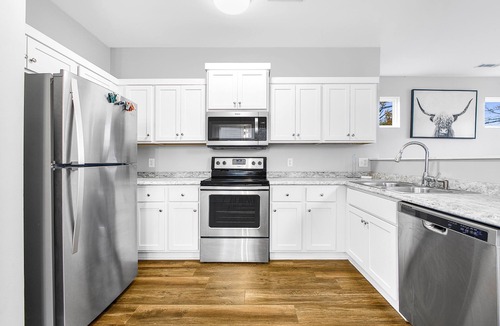 North Nashville House | Music City Modern Stay, Entire 3 bed/2 bath home to yourself!