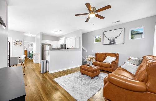 North Nashville House | Music City Modern Stay, Entire 3 bed/2 bath home to yourself!