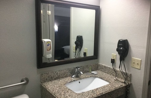 Muskogee Hotel | Muskogee Inn And Suites
