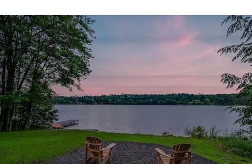 Gravenhurst Ski Chalet | Muskoka Mist
