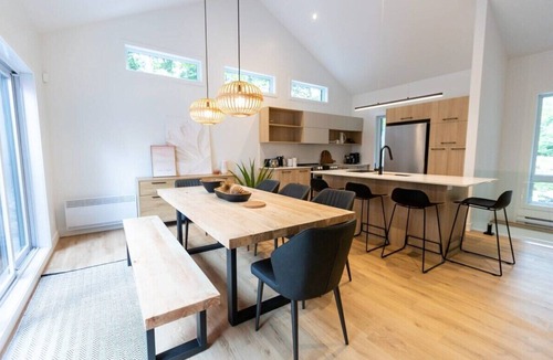 Pine Hill Ski Chalet | Must | SPA Privé | Salle de jeux | Foyer