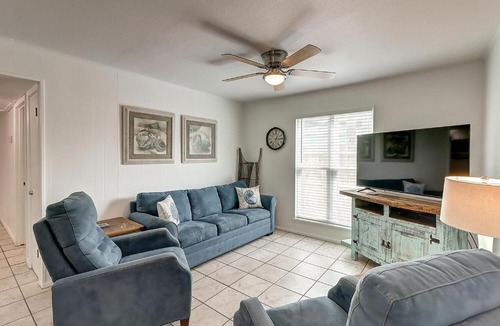 Port Aransas Apartment | Mustang Isle Condo