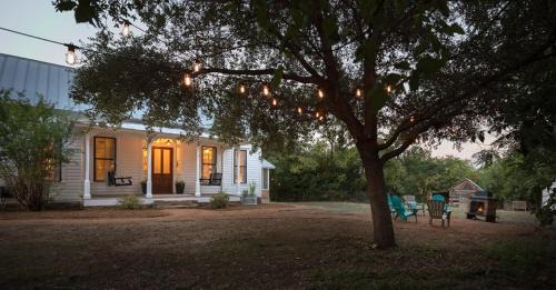 Llano Bed & Breakfast | Mustard Seed B&B on the Llano
