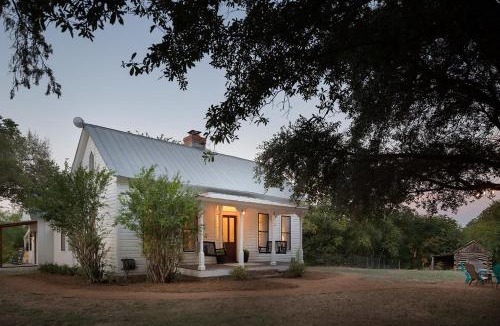 Llano Bed & Breakfast | Mustard Seed B&B on the Llano