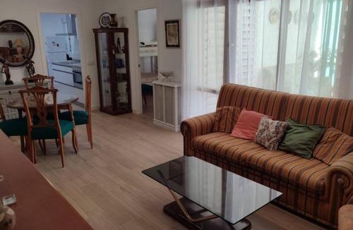 Cercadilla-Medina Azahara Apartment | MUY CÉNTRICO, A 8 MIN DEL AVE ANDANDO, REFORMADO.