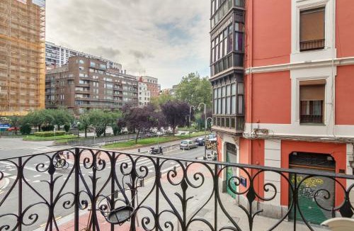 Ametzola Apartment | Muy Luminoso a 5 min del centro de Bilbao
