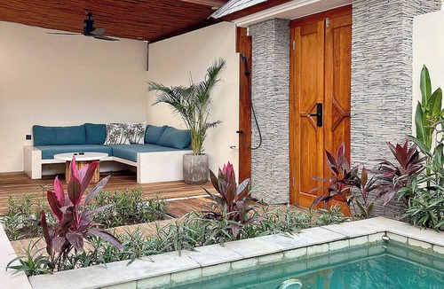 Pecatu House | Muzeum Villas: 2 Bedrooms, 2 Bathroom, Wi-Fi, Kitchen, Private Pool