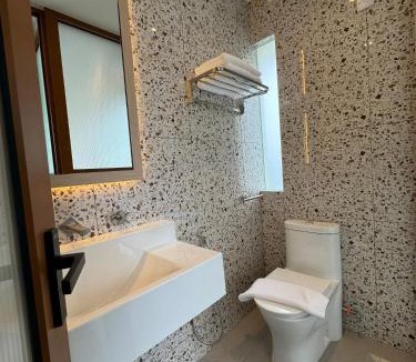 Tersusun Batu 5 Hotel | Muzi Boutique Hotel