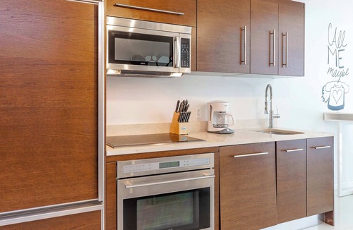 Downtown Miami Apartment | MVR - Stylish Escape in Icon Brickell