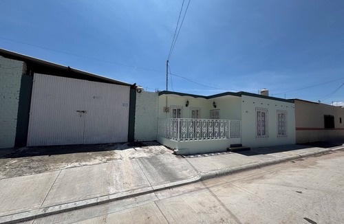 La Barca House | Charming 3-bedroom house. located in San Jose Casas Caidas Mpio La Barca.