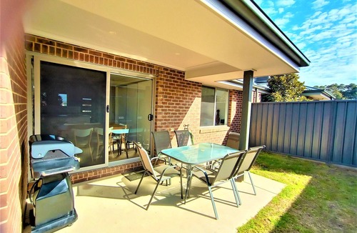 Thurgoona House | * My Abode in Albury *