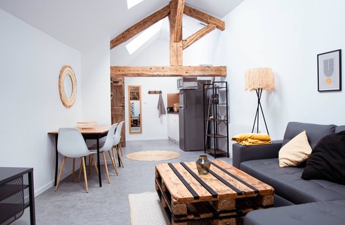 Saint-Julien-sur-Reyssouze Apartment | My Bresse cocoon