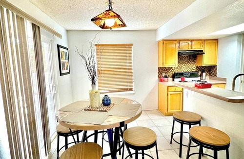 El Paso House | My Charming Home, Cozy, in the Heart of West Side